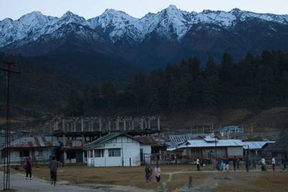 Mechuka town at dusk