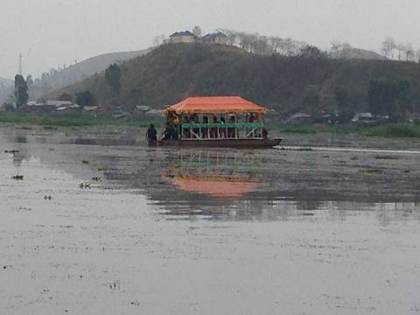 A floating hut on Loktak