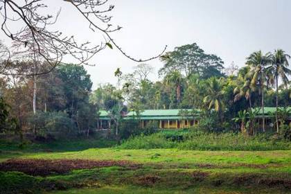The grounds of Auniati Satra