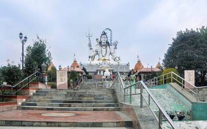 The Shiva statue at Char Dham, Namchi