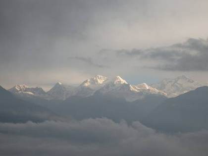 Kanchenjunga above the cloud