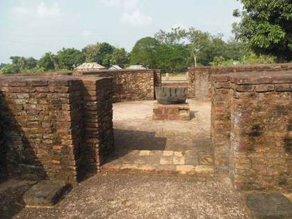 Brick remains at Shyam Sundar Tilla, Pilak