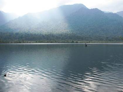 Glaw (Glow) Lake, Lohit district