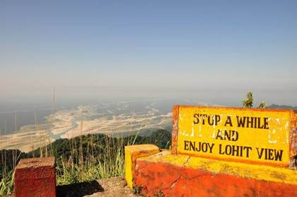 A roadside viewpoint over the Lohit